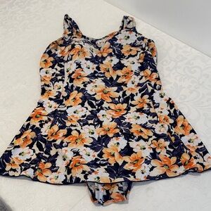 🌟3/$15🌟 Shore Shapes 1 piece Swim Suit. Size 14